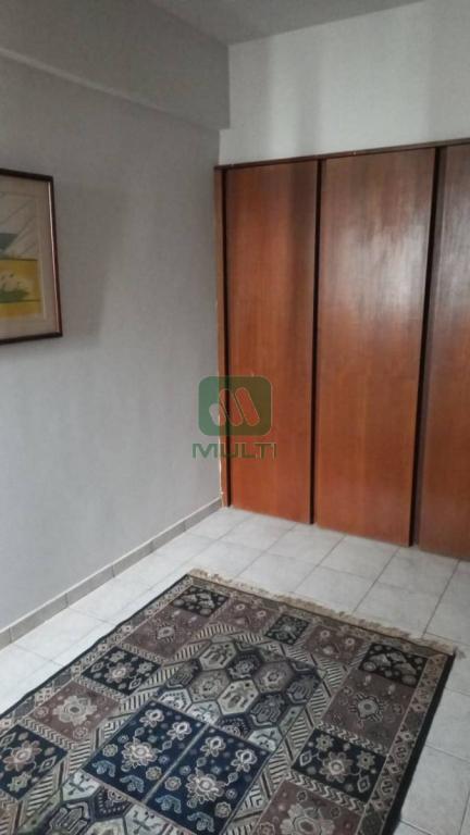 Apartamento à venda com 2 quartos, 63m² - Foto 16