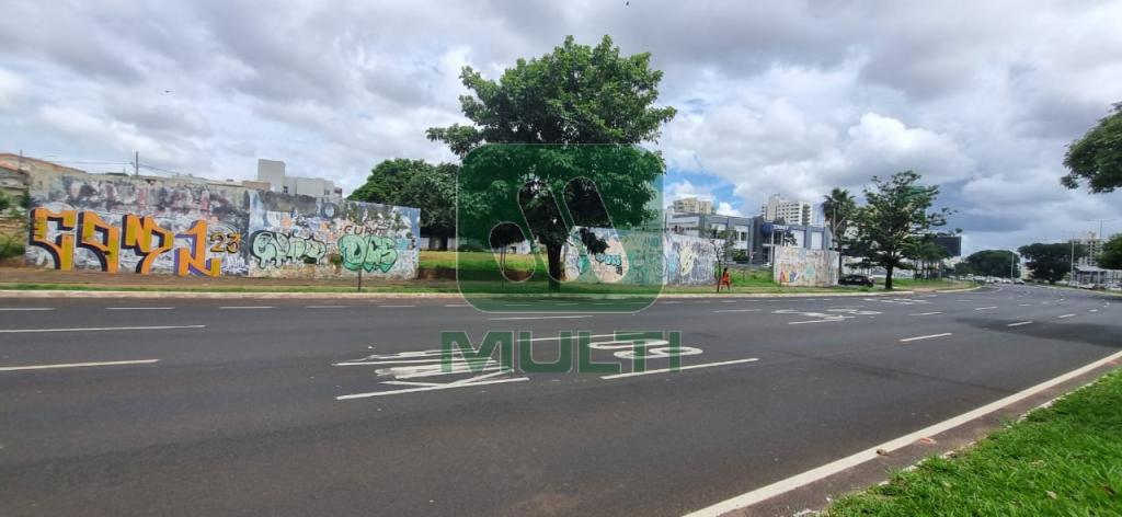 Loteamento e Condomínio à venda com 1 quarto, 1912m² - Foto 1