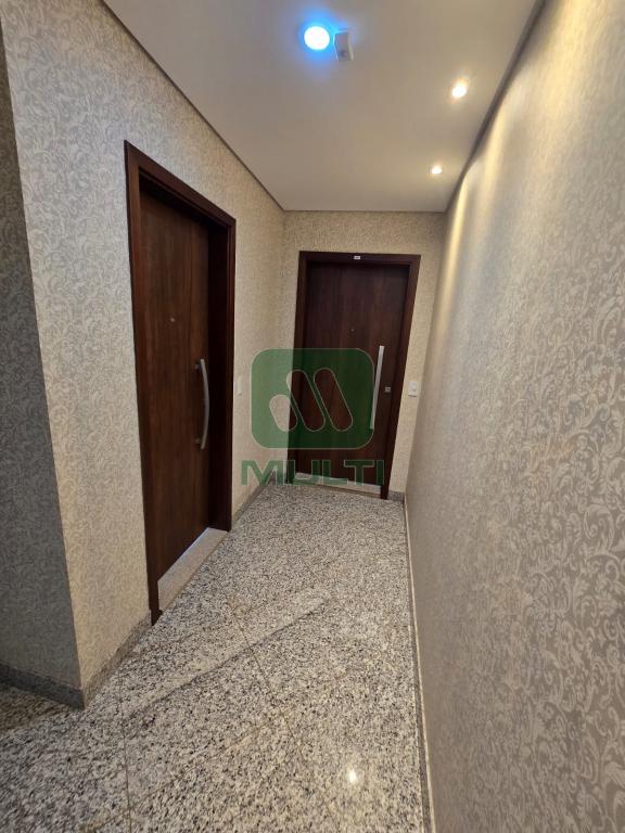 Apartamento à venda com 3 quartos, 185m² - Foto 15