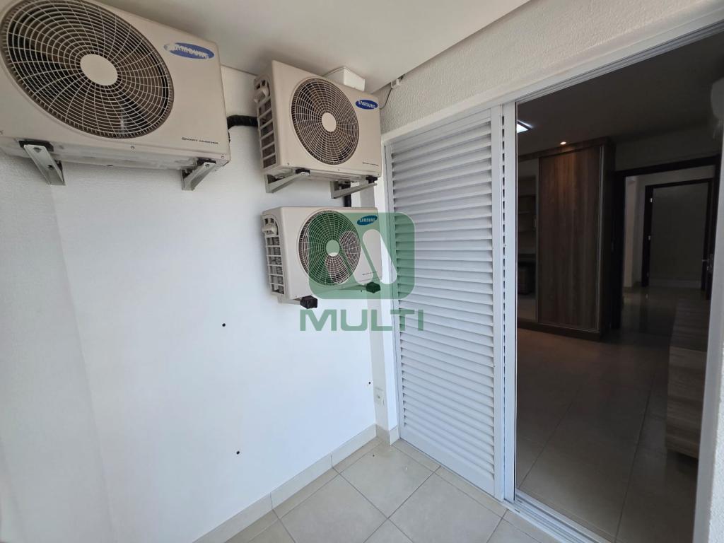 Apartamento à venda com 3 quartos, 185m² - Foto 21