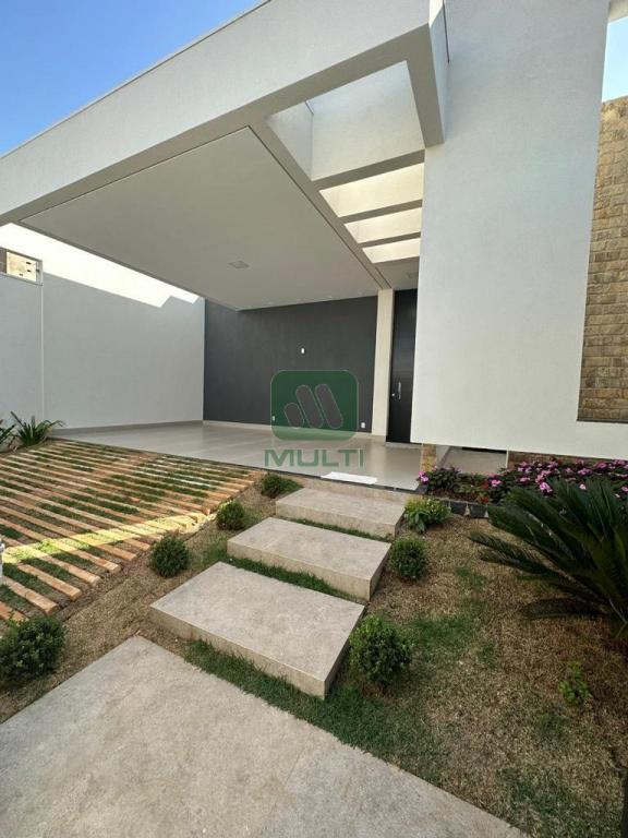 Casa à venda com 3 quartos, 150m² - Foto 18