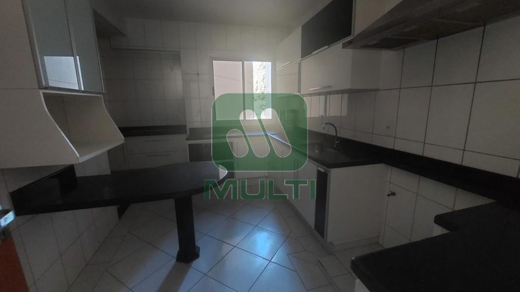 Apartamento à venda com 4 quartos, 136m² - Foto 5