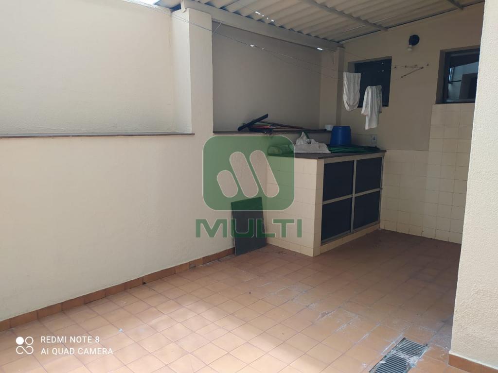 Apartamento à venda com 3 quartos, 200m² - Foto 14