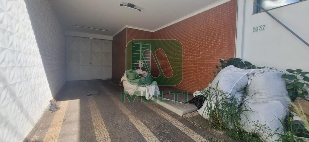 Casa à venda com 4 quartos, 380m² - Foto 23