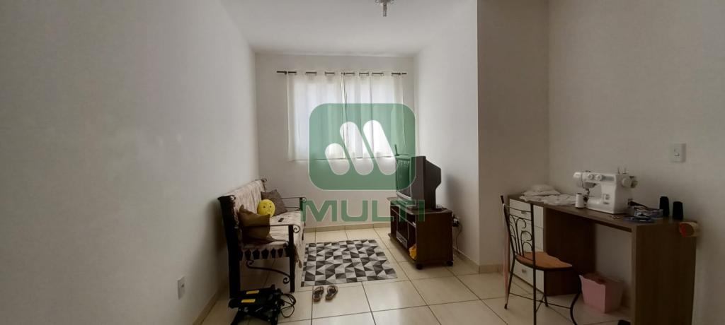 Apartamento à venda com 2 quartos, 51m² - Foto 2