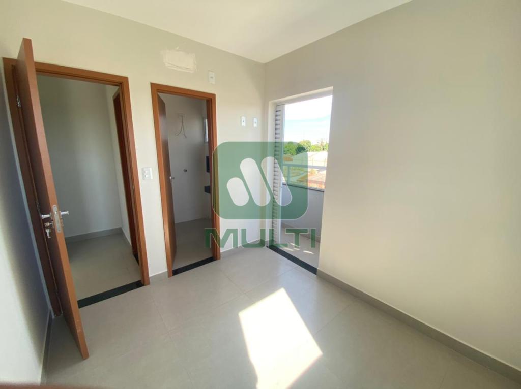 Apartamento à venda com 3 quartos, 73m² - Foto 5