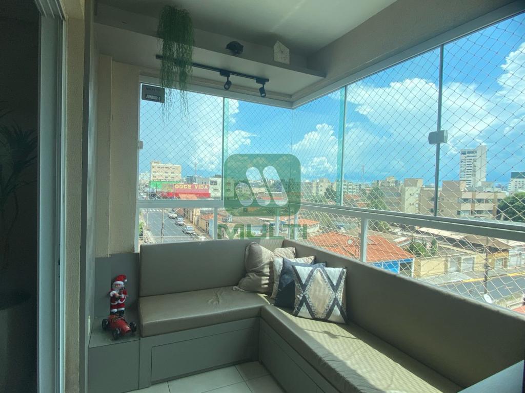 Apartamento à venda com 3 quartos, 120m² - Foto 8