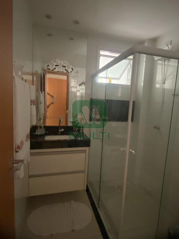 Apartamento à venda com 3 quartos, 120m² - Foto 14