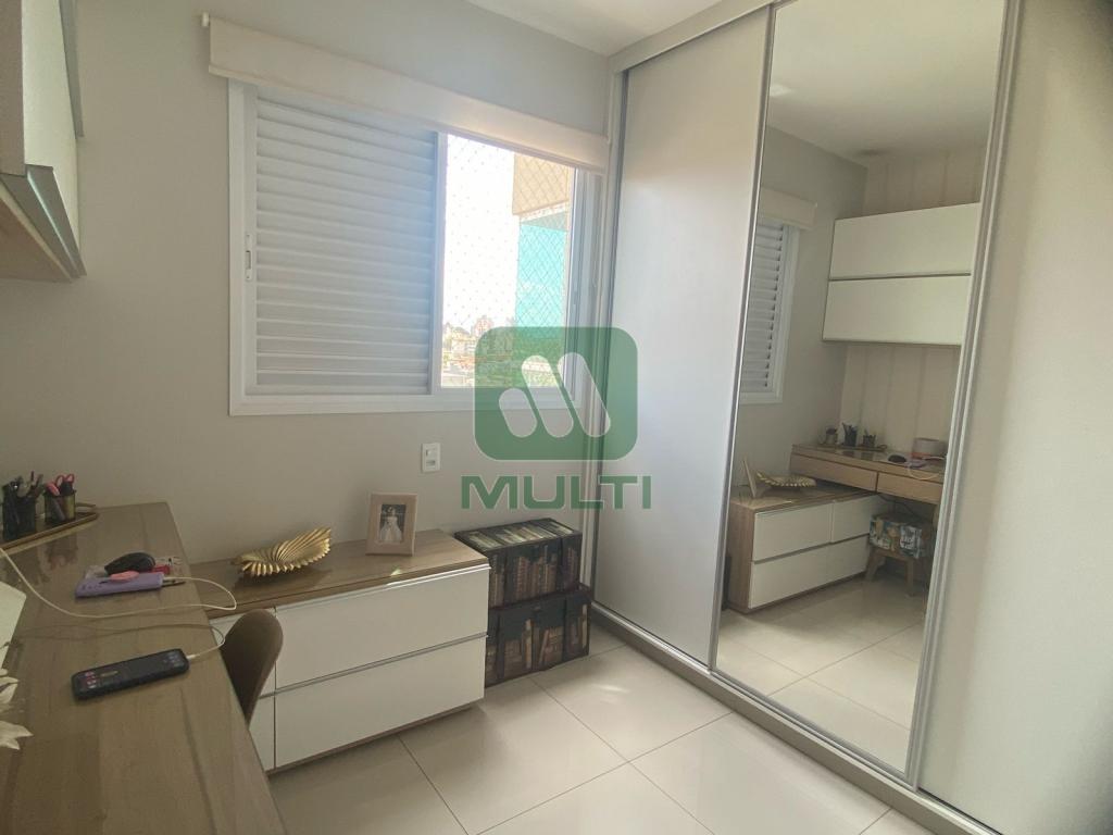 Apartamento à venda com 3 quartos, 120m² - Foto 15