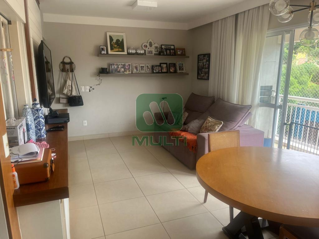 Apartamento à venda com 3 quartos, 88m² - Foto 3