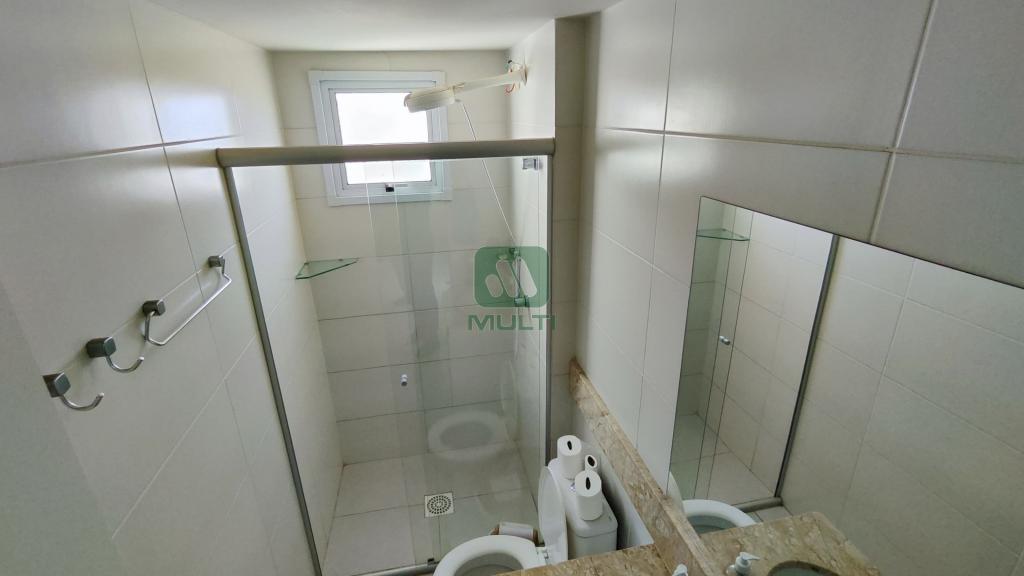 Apartamento à venda com 2 quartos, 70m² - Foto 5