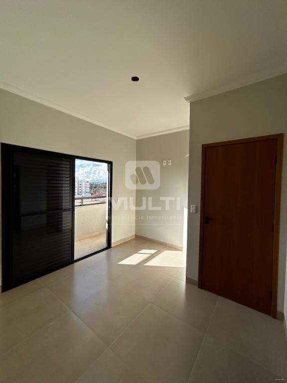 Apartamento à venda com 3 quartos, 87m² - Foto 9