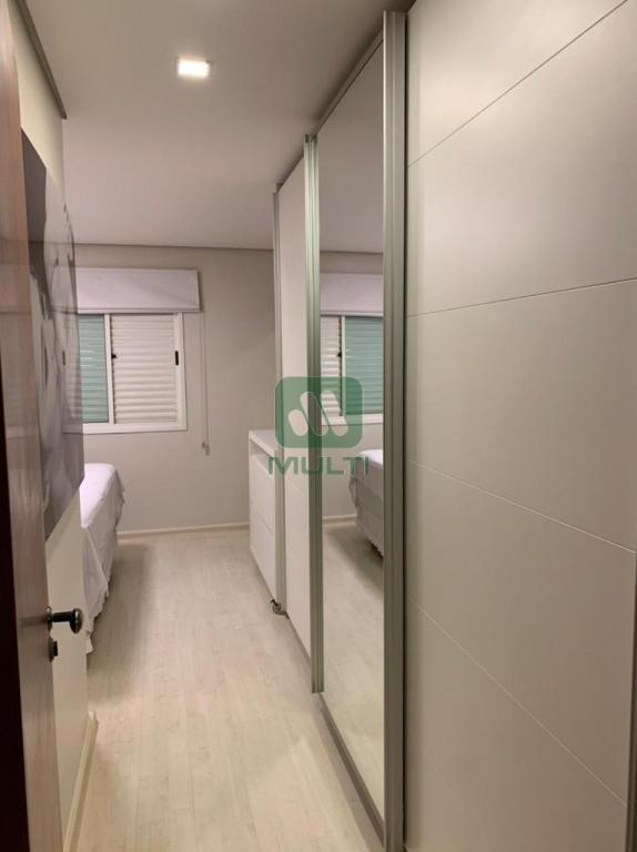 Apartamento à venda com 3 quartos, 140m² - Foto 16