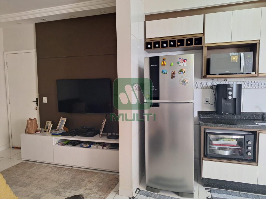 Apartamento à venda com 4 quartos, 64m² - Foto 3