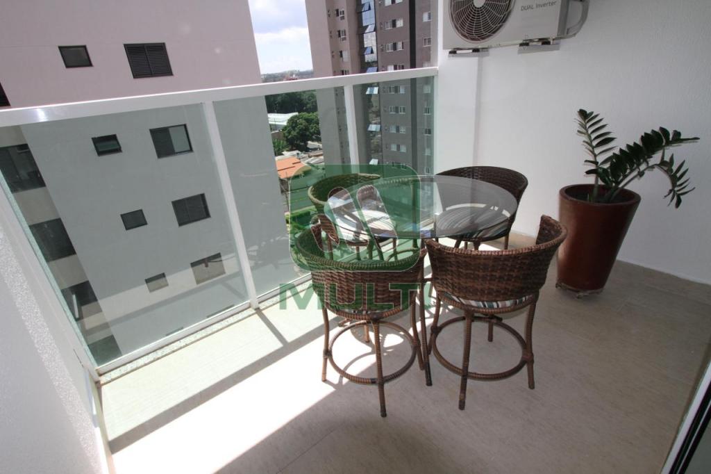 Apartamento à venda com 3 quartos, 86m² - Foto 4