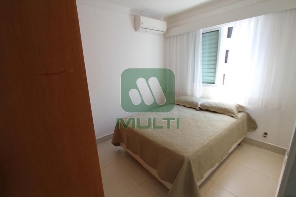 Apartamento à venda com 3 quartos, 86m² - Foto 9