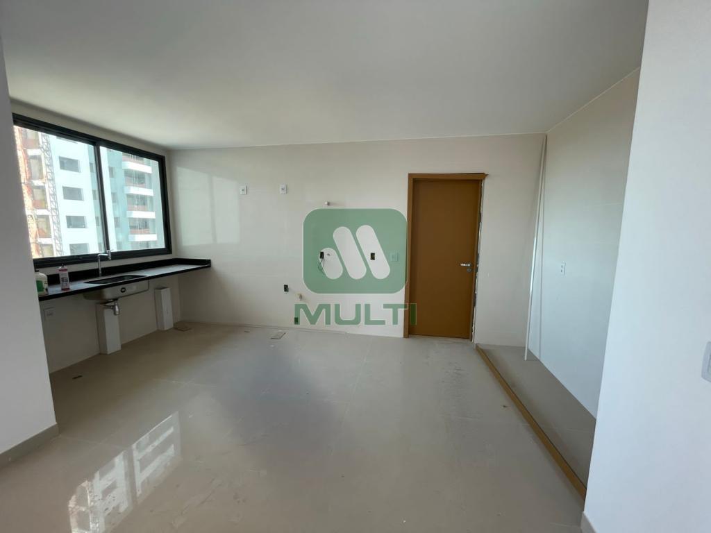 Apartamento à venda com 3 quartos, 151m² - Foto 5