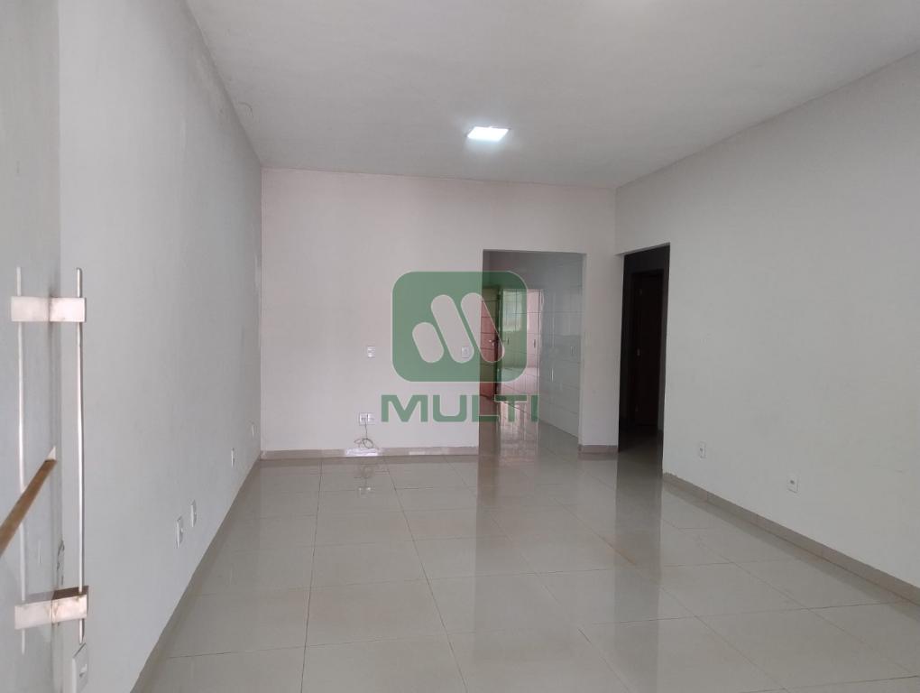 Fazenda à venda com 3 quartos, 200m² - Foto 1