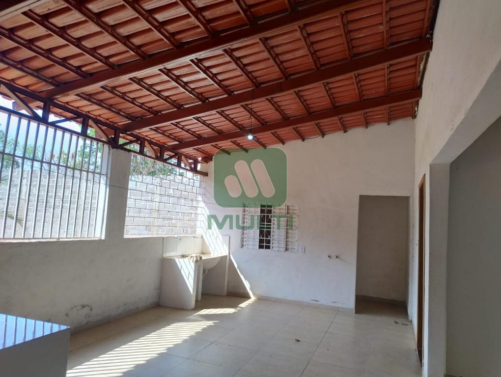 Fazenda à venda com 3 quartos, 200m² - Foto 4