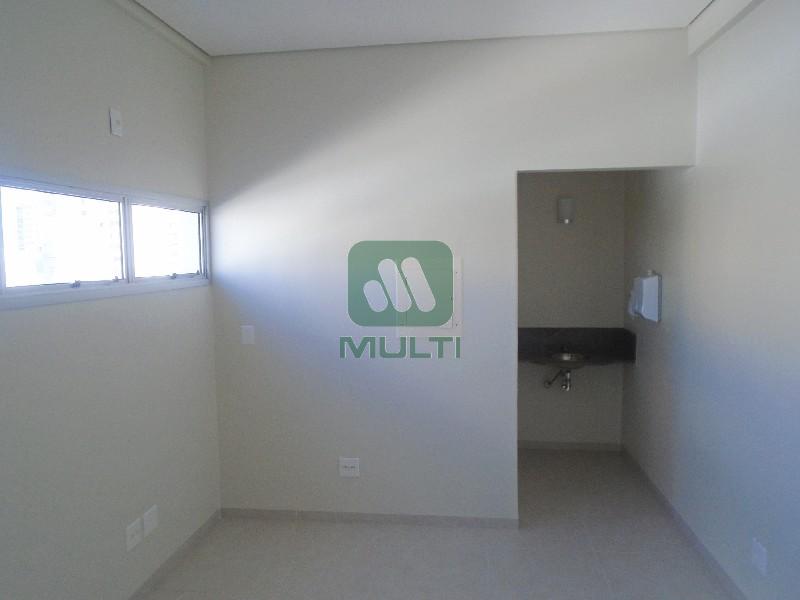 Prédio Inteiro à venda com 1 quarto, 947m² - Foto 28