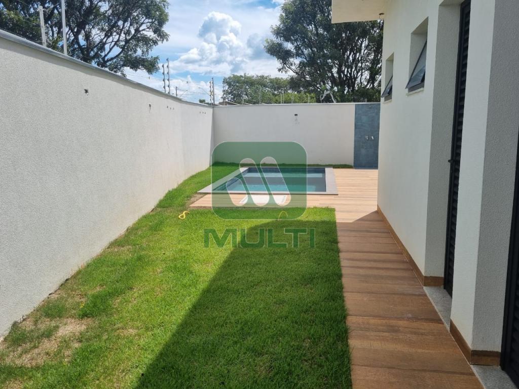 Casa de Condomínio à venda com 3 quartos, 224m² - Foto 19