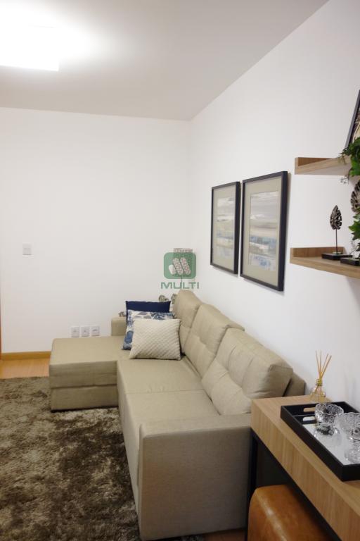 Apartamento à venda com 2 quartos, 56m² - Foto 22