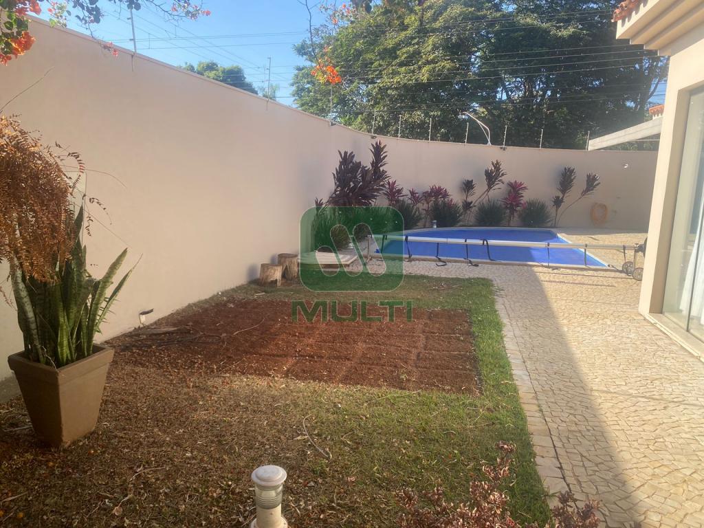 Casa à venda com 4 quartos, 284m² - Foto 19