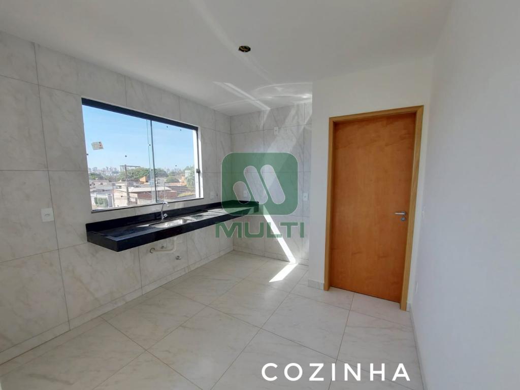 Apartamento à venda com 3 quartos, 80m² - Foto 5