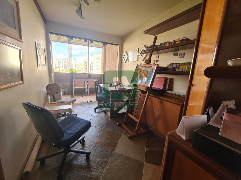 Apartamento à venda com 5 quartos, 280m² - Foto 10