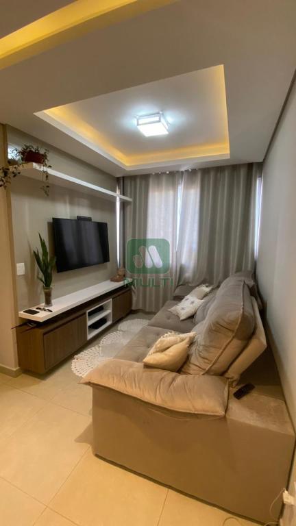 Apartamento à venda com 2 quartos, 59m² - Foto 2