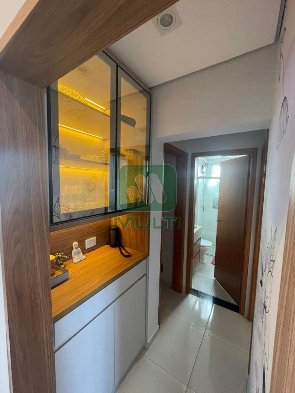 Apartamento à venda com 2 quartos, 62m² - Foto 5