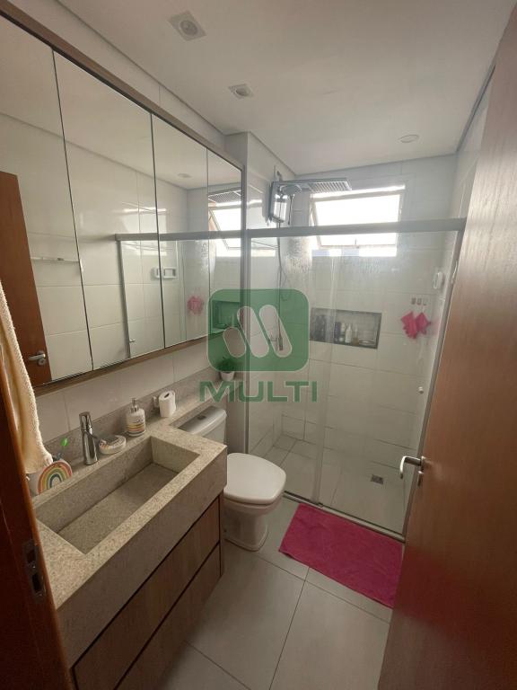 Apartamento à venda com 2 quartos, 62m² - Foto 7