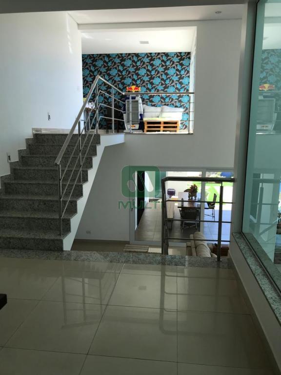 Casa de Condomínio à venda com 4 quartos, 447m² - Foto 18