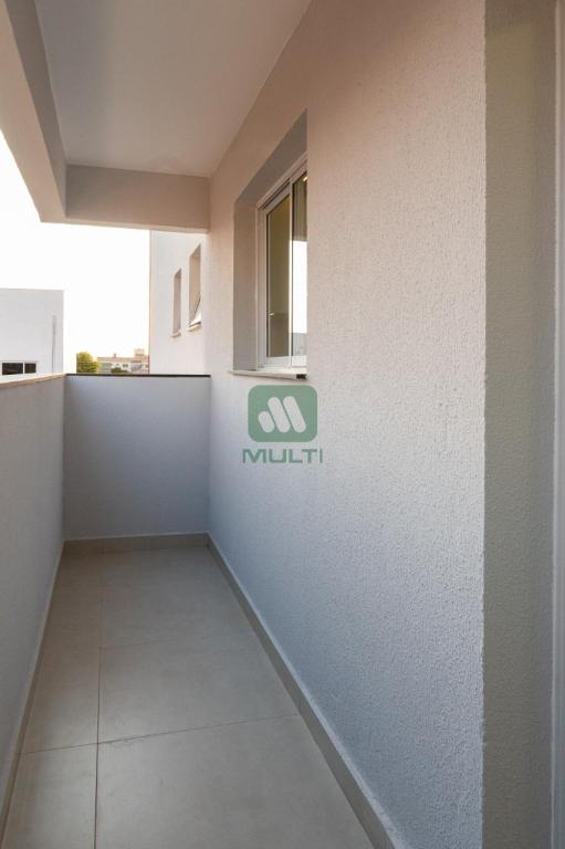 Apartamento à venda com 3 quartos, 89m² - Foto 4