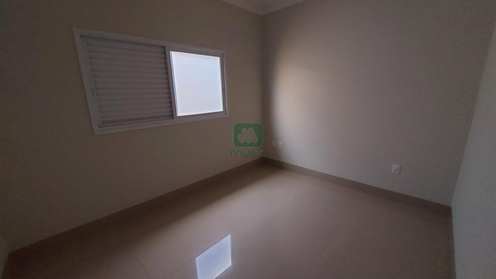 Casa à venda com 3 quartos, 151m² - Foto 8