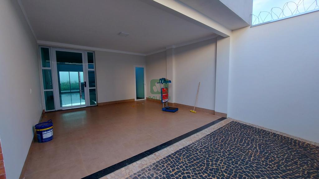 Casa à venda com 3 quartos, 151m² - Foto 11