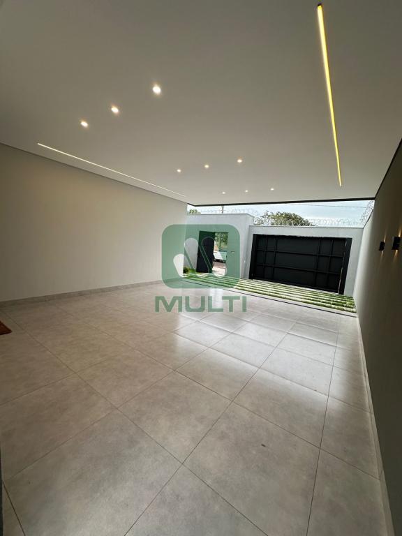 Casa à venda com 3 quartos, 190m² - Foto 14