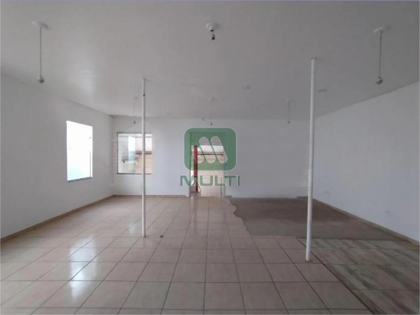 Prédio Inteiro à venda com 1 quarto, 248m² - Foto 7