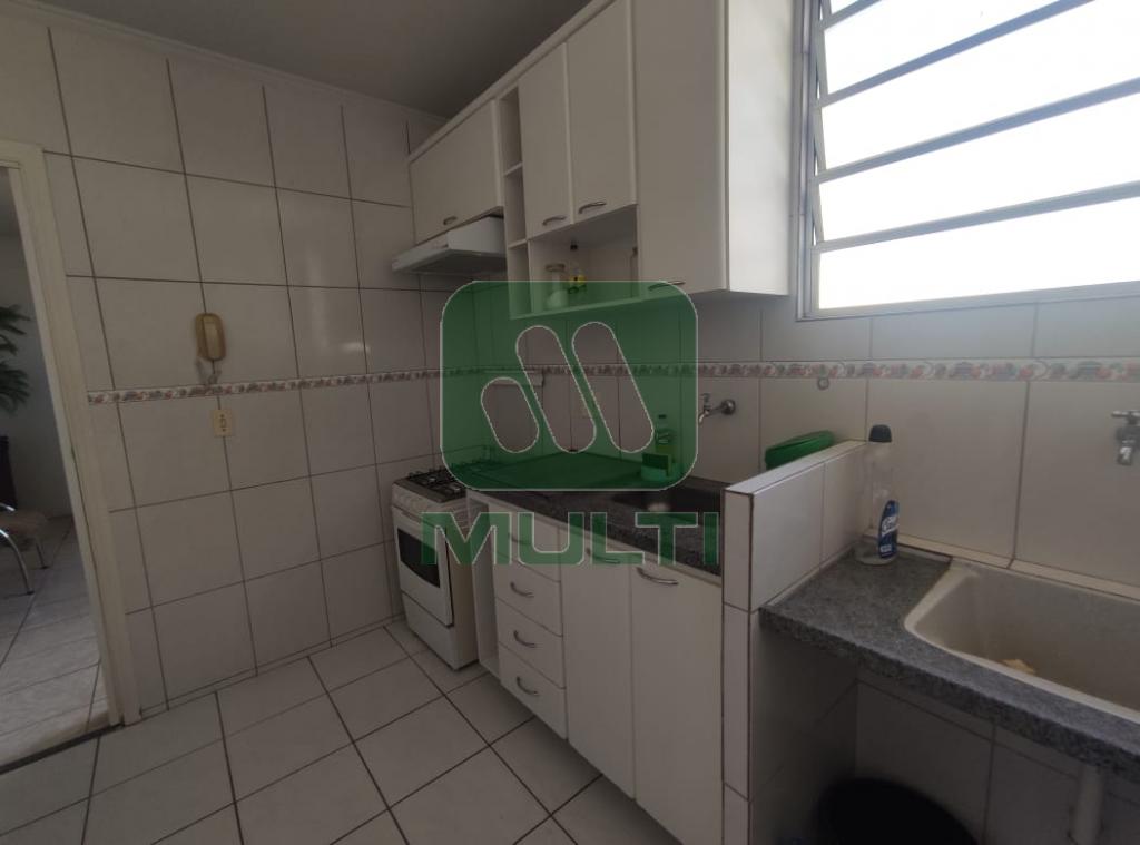 Apartamento à venda com 2 quartos, 46m² - Foto 7