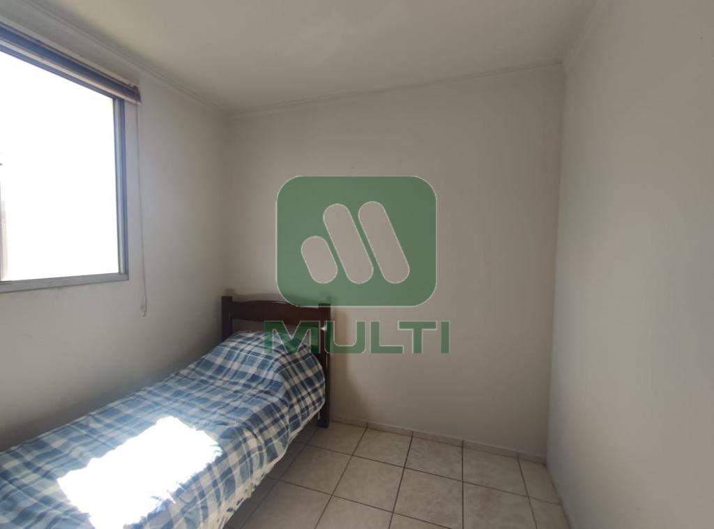 Apartamento à venda com 2 quartos, 46m² - Foto 11