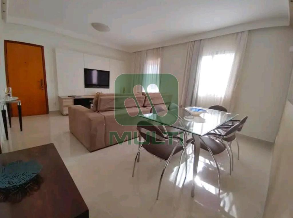 Apartamento à venda com 3 quartos, 93m² - Foto 1