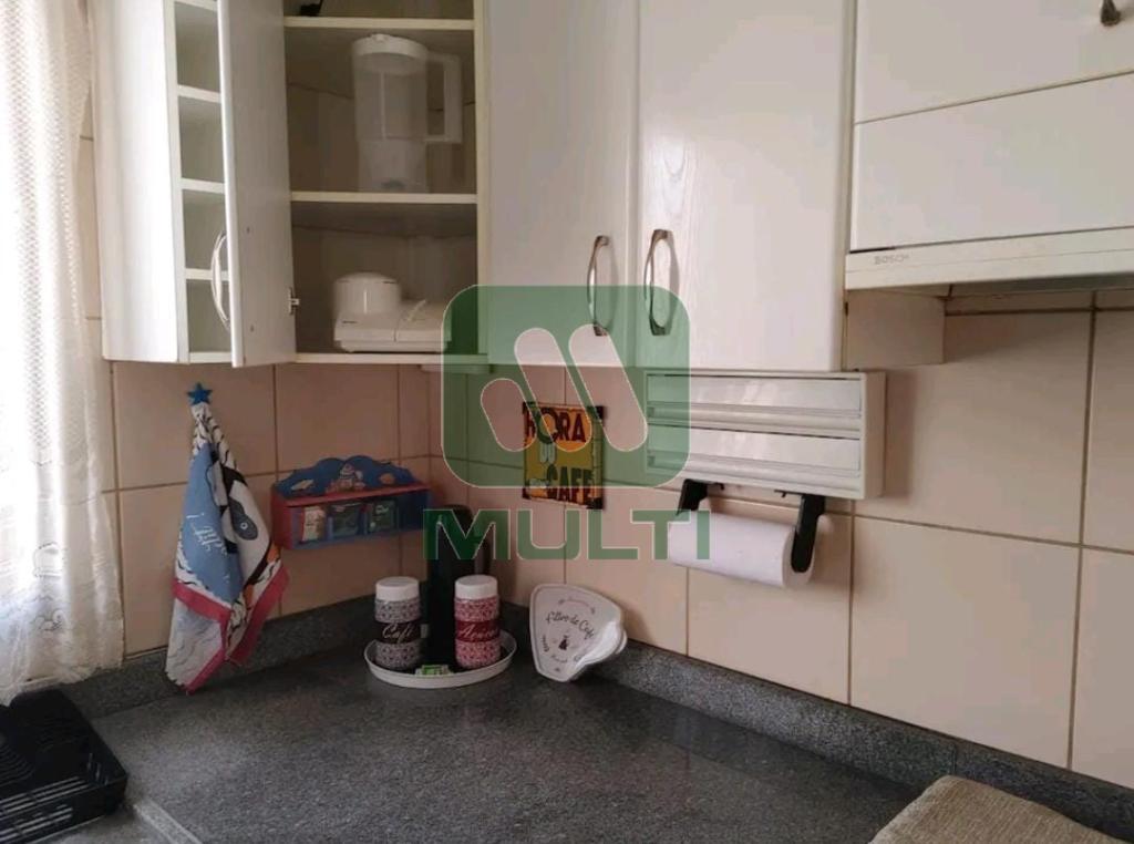 Apartamento à venda com 3 quartos, 93m² - Foto 8