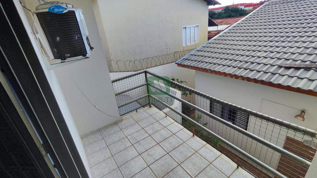 Casa à venda com 4 quartos, 300m² - Foto 25