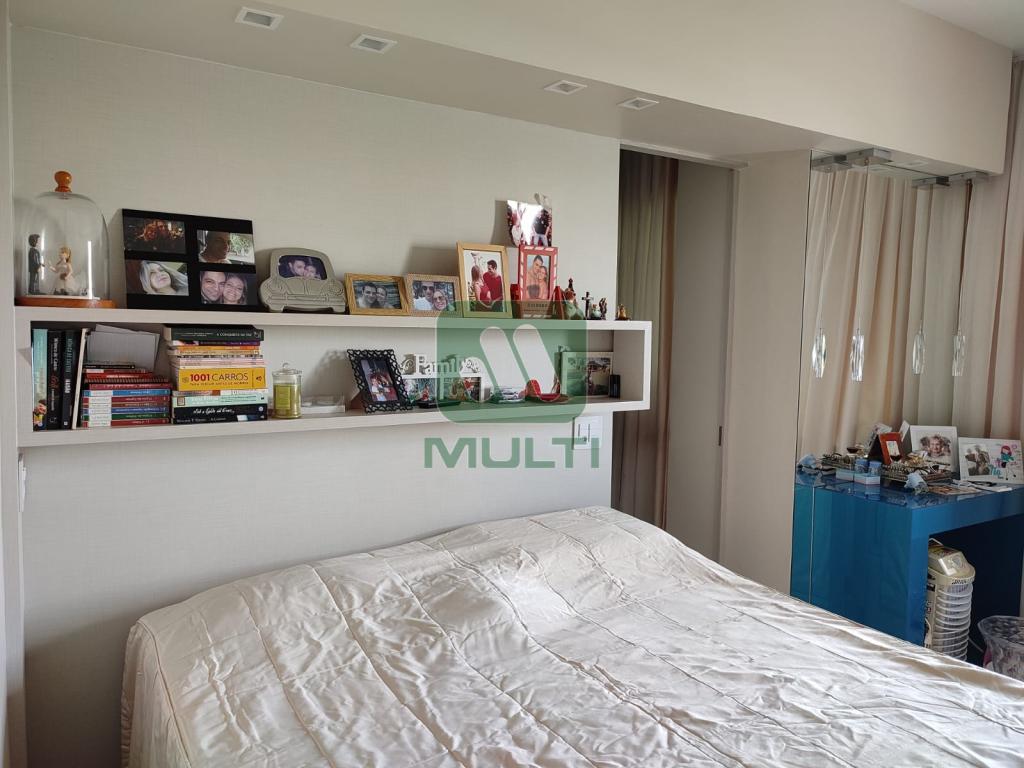 Apartamento à venda com 3 quartos, 90m² - Foto 22