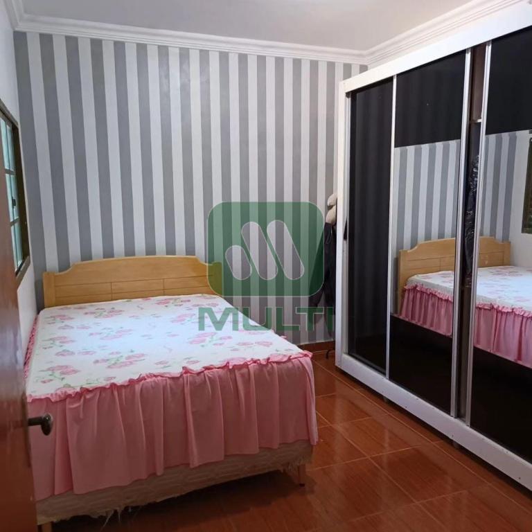 Casa à venda com 3 quartos, 180m² - Foto 5