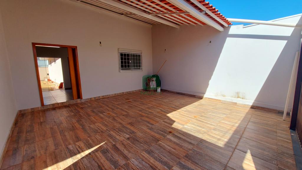 Casa à venda com 2 quartos, 130m² - Foto 13