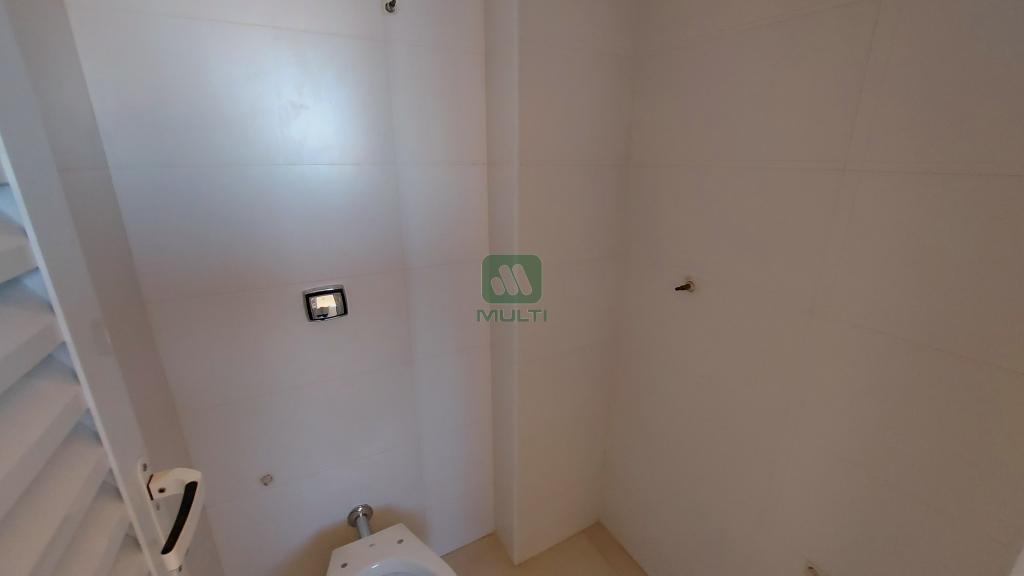 Apartamento à venda com 3 quartos, 208m² - Foto 12