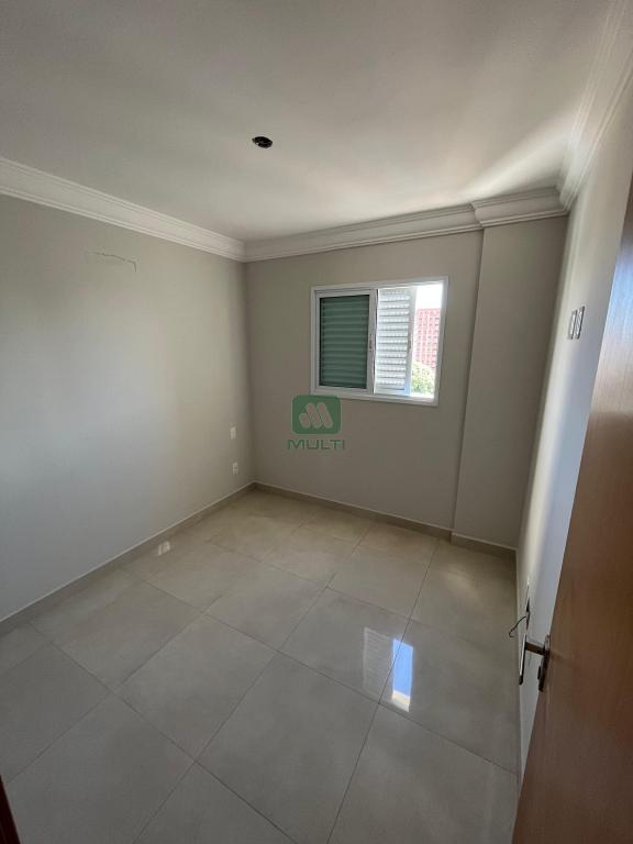 Apartamento à venda com 3 quartos, 98m² - Foto 6