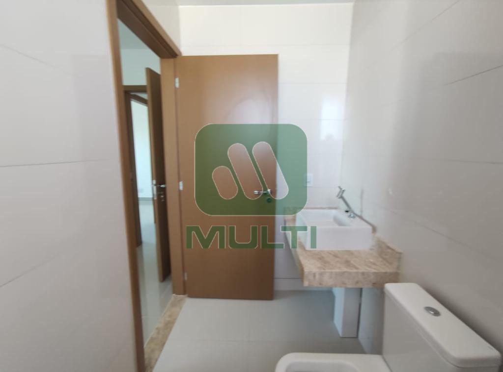 Apartamento à venda com 3 quartos, 117m² - Foto 13