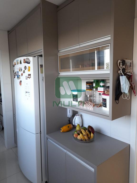 Apartamento à venda com 3 quartos, 92m² - Foto 10